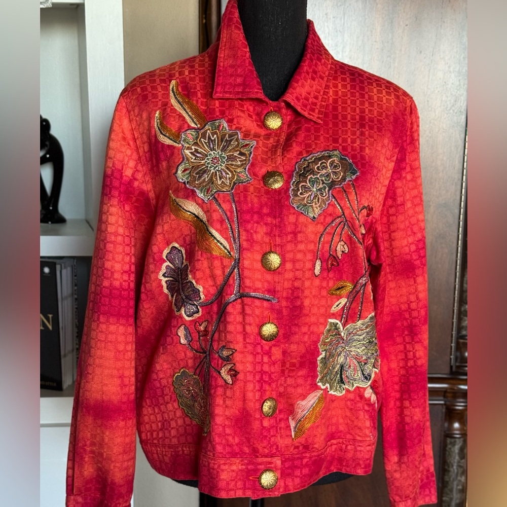Draper’s and Demon’s Embroidered Floral  Jacket‎